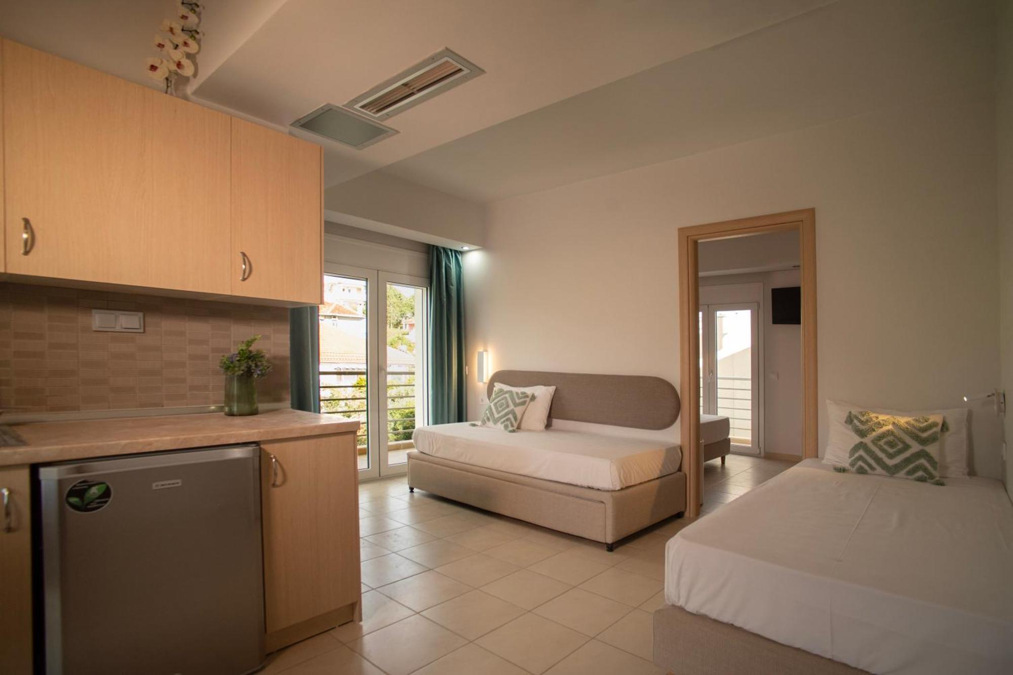 Kanali Homes ภายนอก รูปภาพ