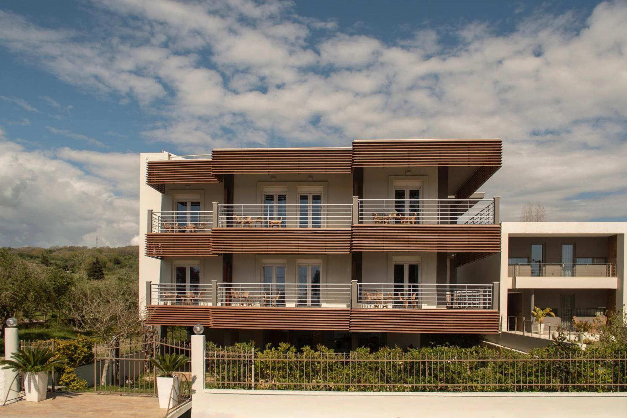Kanali Homes ภายนอก รูปภาพ